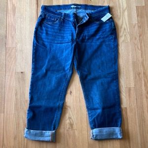 Women’s Old Navy Capri Jeans, Size 10, New w/Tags - Make an Offer!